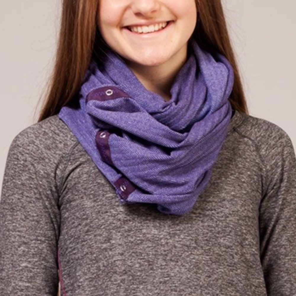 Lululemon Ivivva Girls Village Chill Scarf NWT